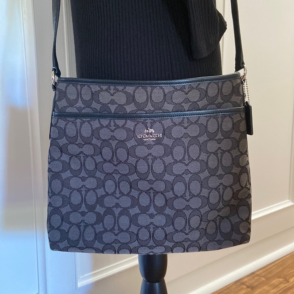 Coach signature purse
